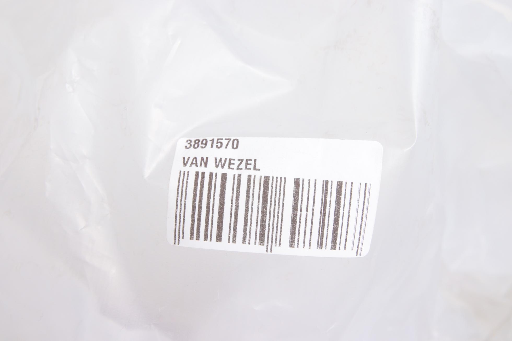 3891570 VAN WEZEL